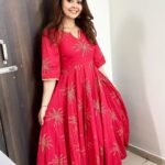 Devoleena Bhattacharjee Instagram - ❤️🌸 Wearing @bunaai 🌺