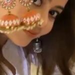 Devoleena Bhattacharjee Instagram - "A piece of jewelry is often a piece of art. But it only becomes valuable when emotions are added to it’’