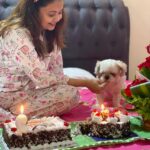 Devoleena Bhattacharjee Instagram - Hmmm 9 years🥰🙌🏻what to say..I am grateful and will always be to each and everyone for everything.Keep me in your prayers and keep loving me always. From Preeto to Sathiya to Biggboss the love i have recieved from you all is the strength that i keep fighting & moving on in life with pride & dignity. I LOVE YOU ALL.❤️ @dheeraj_kumarcel Sir @msrashmi2002_ mam @pawankumarmarut sir @endemolshineind Thank you sooo much for giving me the oppurtunities that i have been part of❤️🙏🏻. @anima_maa thank you Maa for your love and blessings🙏🏻😊🤗❤️.Love to all my fans ,friends,well wishers❤️🥰.And thank you @kunapareddyveera37 & Sagar for the cakes & flowers❤️🤗 . . . #9yearsandcounting #blessings #gratitude