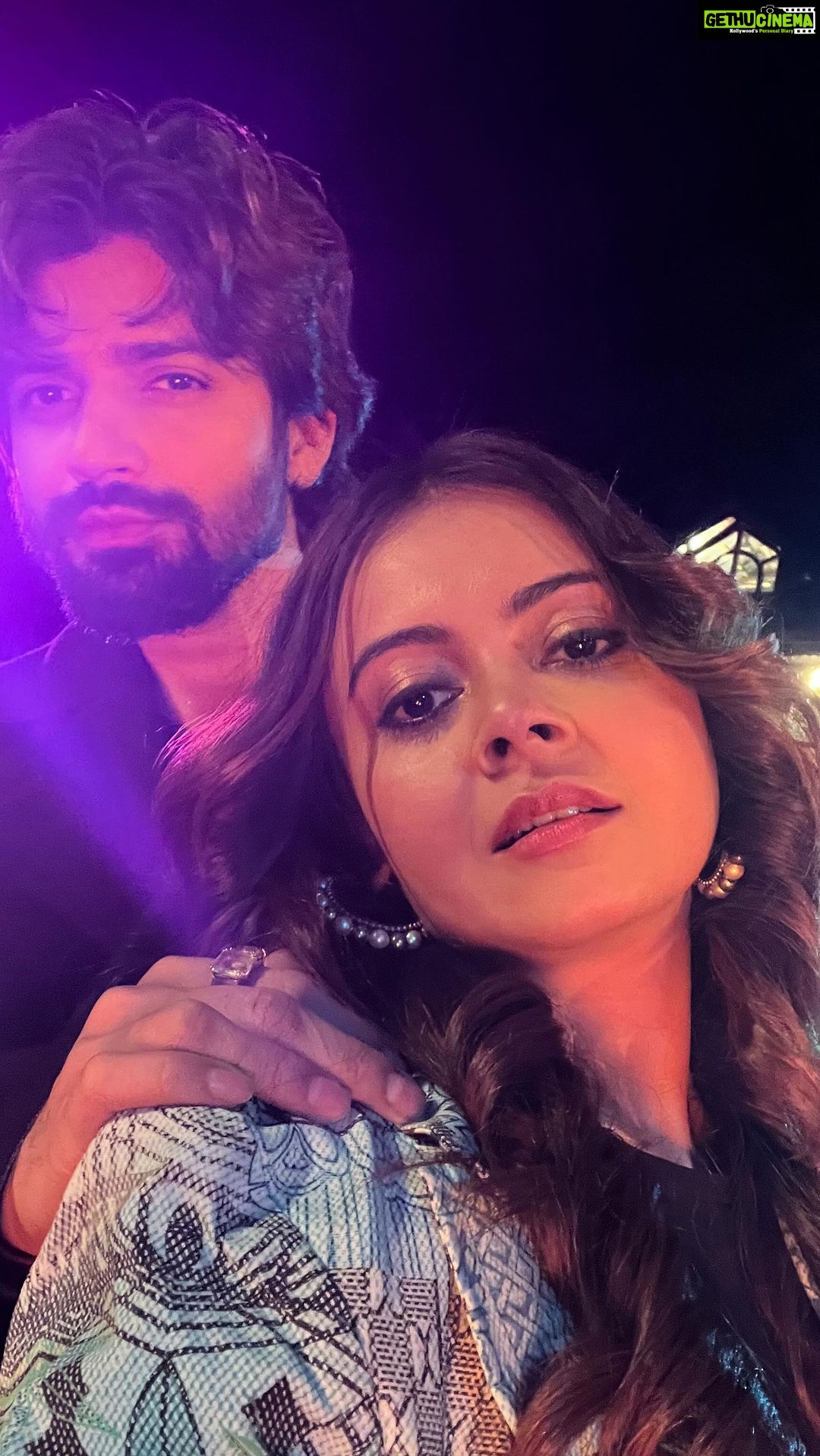 Devoleena Bhattacharjee Instagram - Sun Sathiyaaa š„°š¤ . . #reelsvideo #reelitfeelit #reelkarofeelkaro #reelsindia #reelsinsta #reelsviral #reelsinstagramš #devoleena #friends #friendshipgoals #thamleitsofficial #comingsoon Mumbai - ą¤®ą„ą¤ą¤¬ą¤