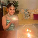 Devoleena Bhattacharjee Instagram - 🪔🪔🪔 #devoleena Mumbai - मुंबई