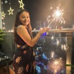 Devoleena Bhattacharjee Instagram - Happy Diwali Everyone ❤️ #devoleena #happydiwali #festivevibes #festiveseason #grateful Mumbai - मुंबई