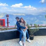 Devoleena Bhattacharjee Instagram - Bangali Bala aur Bihari Babu 😎😍🥰. #friends #devoleena #shimladiaries Kufri Hill Station