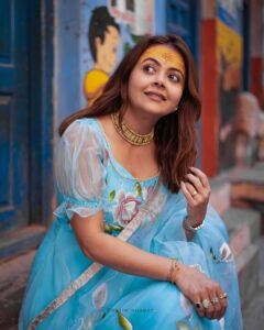 Devoleena Bhattacharjee Instagram - 🧿
.
.
.
Photography - @pratik_kharat_ 
Outfit - @aachho 
PR - @dinky_nirh 

@uttarpradeshtourism 

#varanasi #varanasidiaries #banaraskigaliyan #devoleena #vibe #mahadev #asthetic