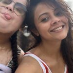 Devoleena Bhattacharjee Instagram - Happy Birthday Devo🎉🥂💐💐 I miss you so much❣️❣️❣️😘😘😘😘😘 @devoleena