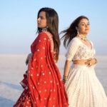 Devoleena Bhattacharjee Instagram - It was so much fun,shooting together again! . Cherished our makeup room days from Set of Saath Nibhana saathiya- From Gossiping to doing Makeup together to Rushing to the location 😂😂 . Location: @rannutsav ,Bhuj . Concept- @dhavalmavreck . Outfits - @loveandlabelsbyhemakshii . . . VideoCr- @pratik_kharat_ Video Edited - @dhavalmavreck . #influencer #style #sisters #traditionalwear #ethinicwear #indian #together #crazy #travel #travelreels #devoleena #bhavinipurohit