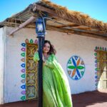 Devoleena Bhattacharjee Instagram - 💚 . . #rannutsav2022 #rannofkutch #devoleena #gujarattourism Rann Utsav Tent City, Dhordo, Kutch, Gujarat
