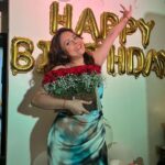 Devoleena Bhattacharjee Instagram - ❤️❤️❤️#allaboutlastnight #anighttoremember #crazynight #happyme Mumbai - मुंबई