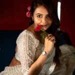 Devoleena Bhattacharjee Instagram - ❤️ . . #devoleena #aesthetic #bliss Mumbai - मुंबई