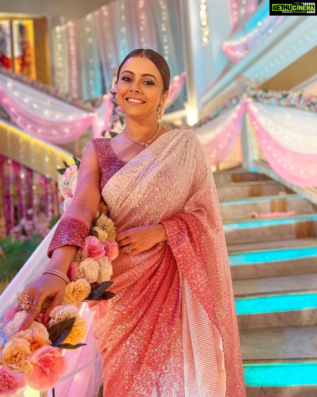Devoleena Bhattacharjee Instagram - 10 Years As “Gopi”. It cant just be a coincidence. 06-06-2012 started my journey as gopi & on 06-06-2022 coming back to you again as gopi is nothing but blessings for me. It is not easy for me to express the gratitude towards the character. No matter whatever i do but Sathiya & Gopi is & will be always close to my heart & soul. Though i might not be a part of Sathiya 2 for a longer period. But reliving the character again even for a second is a great pleasure for me. With this i would like to thank @msrashmi2002_ mam for showing the love towards me & Gopi. ❤️🤗 @pawankumarmarut Sir yeh naa hota agar 10 saal pehle aapne apni Gopi nahi chunte. 🤗🤗. Always grateful to @starplus ❤️. Coming to your screen As Gopi Soon. Stay Tuned. ❤️🤗 And Thank you my Extended Family. Without you all it wouldn’t have been possible. I LOVE YOU ALL. ❤️🤗🙏🏻 10 YEARS OF DEVOLEENA AS GOPI. HURRAY. 😃👸😍 . . #devoleena #gopi #sathiya #blessings #grateful #happyme #evileyeoff Mumbai, Maharashtra