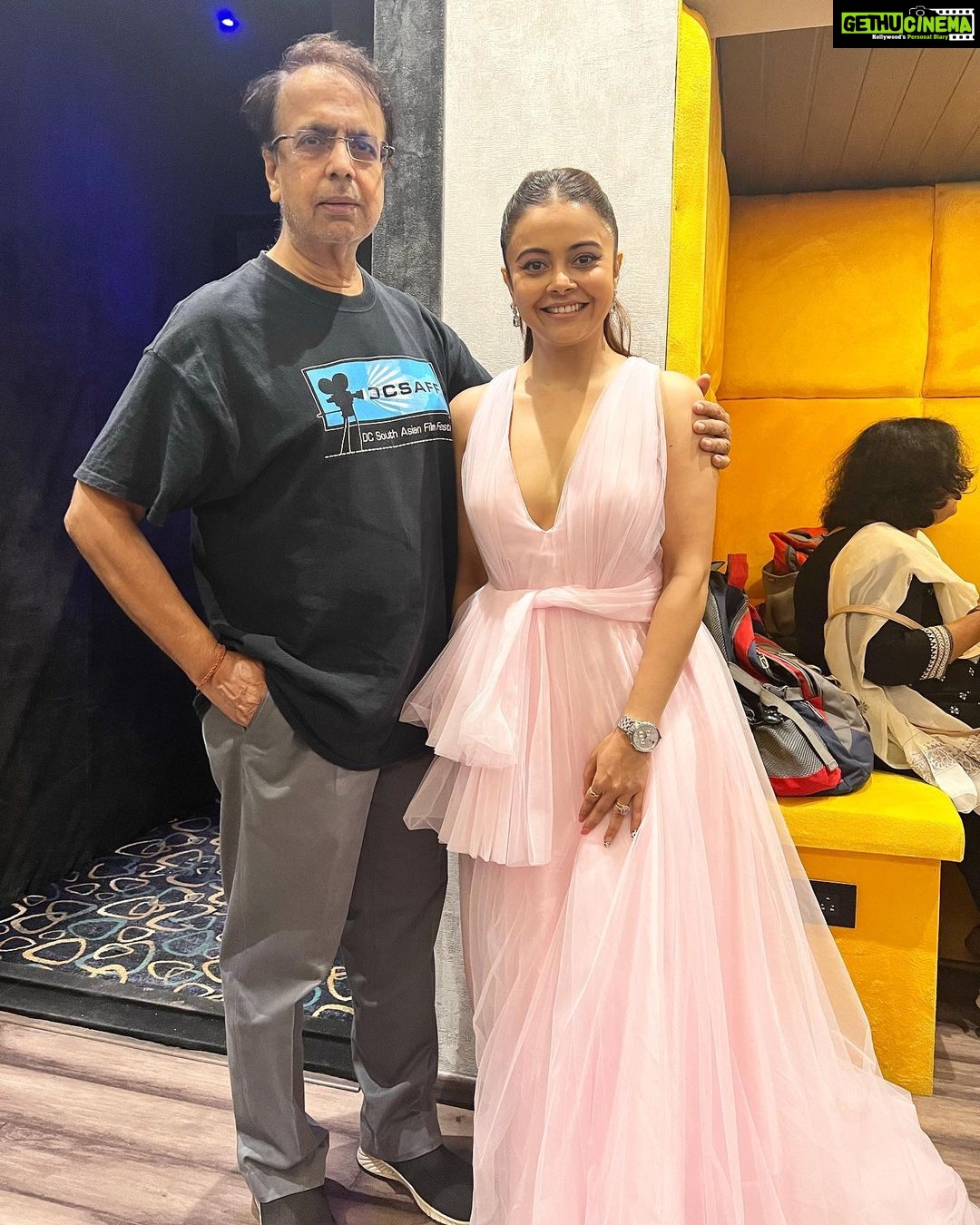 Devoleena Bhattacharjee Instagram - All about last night. Screening of First Second Chance. Dont forget to watch it on 5th june on @disneyplushotstar. ❤️🤗 #devoleena #shortfilm #screening #vaidehi #gratitude Mumbai, Maharashtra