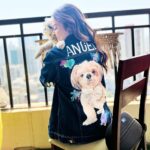 Devoleena Bhattacharjee Instagram - @angel_bhattacharjee ❤️❤️❤️ . . . Jacket - @thepaintdaddy #devoleena #angel #instapet #petparent #love Mumbai, Maharashtra
