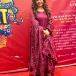 Devoleena Bhattacharjee Instagram - 💜 . . . Outfit @shrutkirtionline x @publiquedom Styled by: @shikshabhansali_ Mumbai, Maharashtra