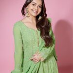 Devoleena Bhattacharjee Instagram - Happy Akshay Tritiya & Eid Mubarak. 😇❤️ . . . Outfit - @thechikanlabel MUA - @talesofshadows Photography - @dolphinadworld #devoleena #eidmubarak #akshaytritiya #indianfestival #blessings #happiness Mumbai, Maharashtra