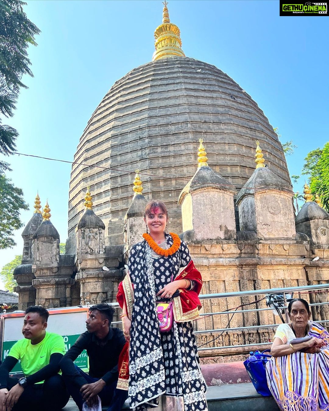 Devoleena Bhattacharjee Instagram - The power of hope is strong. πΊππ₯° #joimaakamakhya . . #kamakhyatemple #guwahati #assam #hometown #throwbackmemories #myfavouriteplace #devoleena #thankful #faith