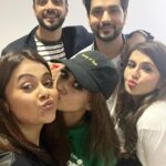 Devoleena Bhattacharjee Instagram – ❤️
.
.
.#picoftheday #indonesia #meetandgreet #friends Surabaya, Indonesia