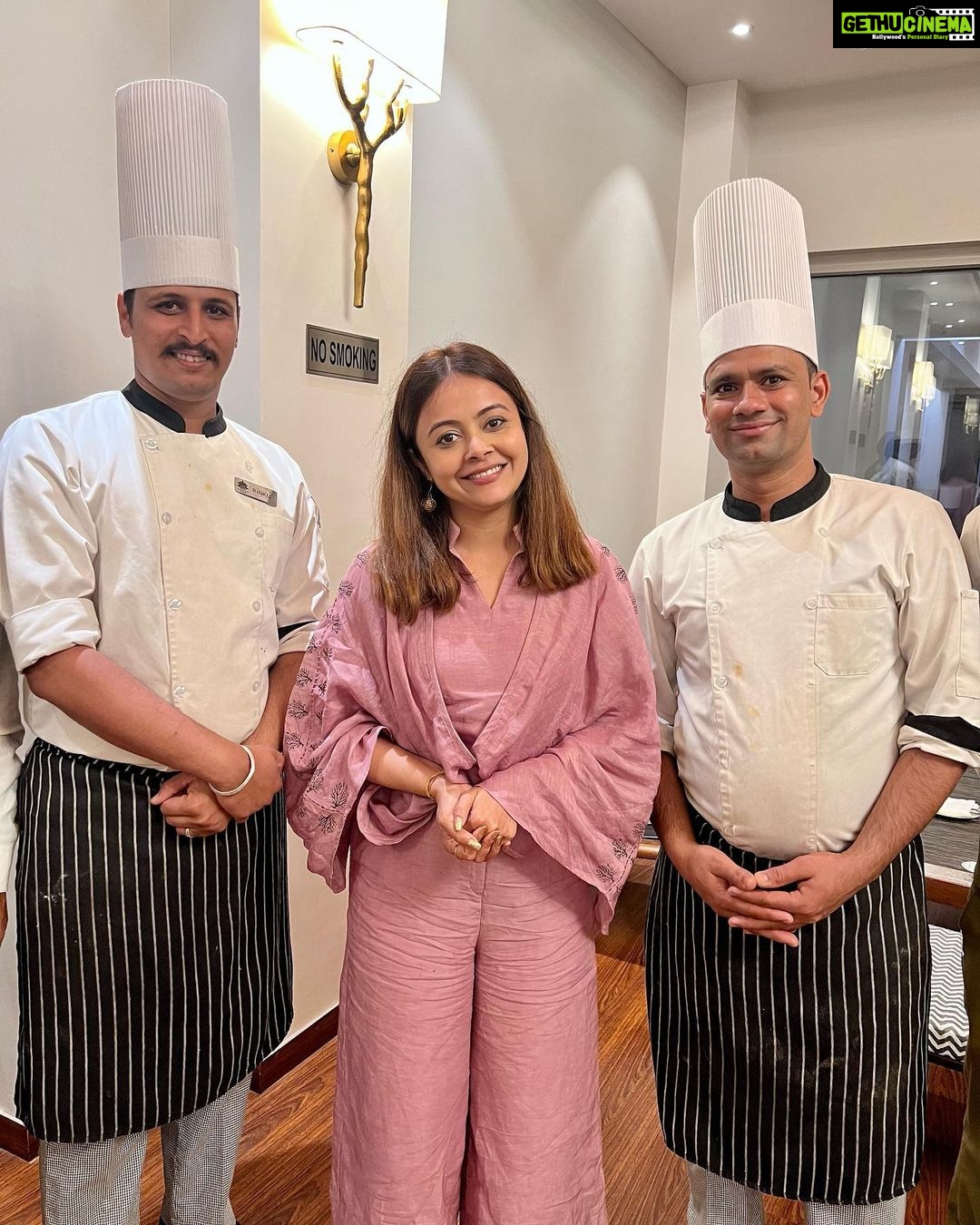 Devoleena Bhattacharjee Instagram - Sawai Vilas you are love. @sawaivilasranthambhore ❤️ Thank you for having us and making our 2days with you memorable. Sawai Vilas is a fantastic luxurious property in Sawai Madhopur, Ranthambore. Its a new property built in the year 2019, but it has become very popular because of all the best reasons. From the lush greenery all around the resort to the varities of delightful food which includes indian & continental to luxurious rooms to the impeccable service & hospitality by the staff & management to everything in the resort that deserves the appreciation. ❤️ P.S - My favs “Churma” & Laal Maas 🥰. I would like to thank Mr.Vishnu from the management team for taking care of everything so well. And heartfelt gratitude to all the staffs & Chef you are the best. 😍 Travel Partner - @fabgetaways_ . . . #sawaivilasranthambore #ranthamborediaries #luxurious #devoleena #vacation #ranthamborenationalpark #grateful Sawai Vilas Ranthambore