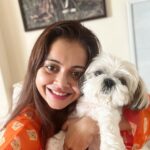 Devoleena Bhattacharjee Instagram - ❤️🤗