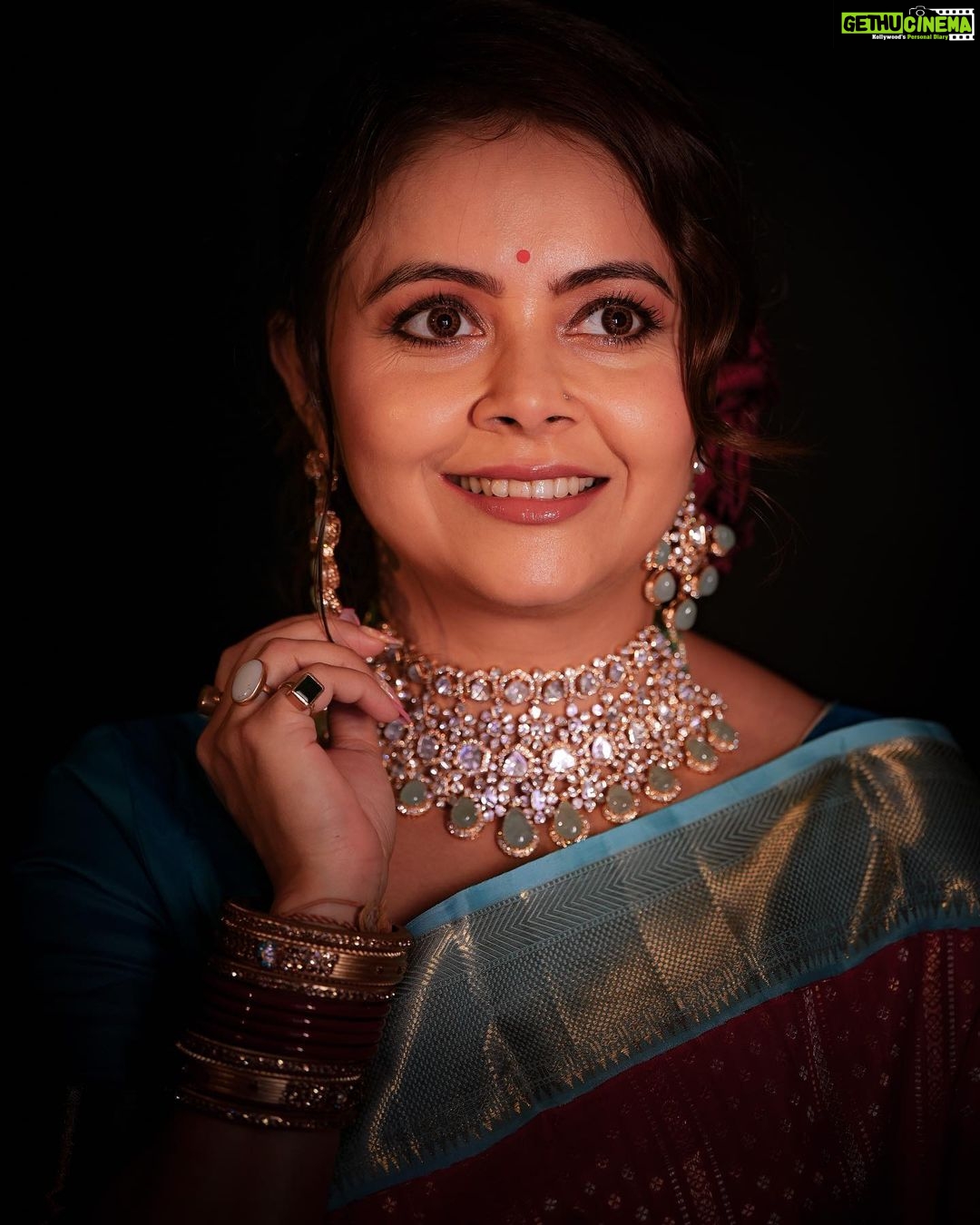 Devoleena Bhattacharjee Instagram - ❤️ ❤️ ❤️ ❤️ MakeUp & Hair- @makeup_by__shraddha Clicked by - @fashion_btphotography PR - @allboutcommunication Saree - @kankatala_ Jewellery - @pooja_diamond #devoleena #ethnicity Mumbai - मुंबई