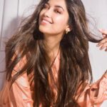 Digangana Suryavanshi Instagram - Mood slide... Photographer: @fashionbyrahulsharma