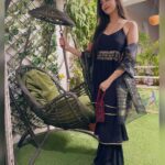 Digangana Suryavanshi Instagram - Flaunting my bachpan ka purse.. ❤️ Styled by @rimadidthat Suit @myshka_fashion Earrings @goldenbyree