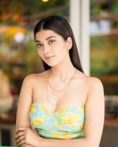 Digangana Suryavanshi Instagram - 💚

Stylist: @suraj_singhamour
Photographer: @miteshsphotography
Makeup: @sushildoesmakeup
Hair: @hairstylistshalinisingh
Location: @jlwaofficial
X @parulchawla9 
@picturenkraftofficial
