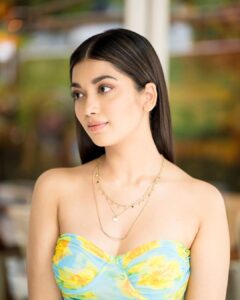 Digangana Suryavanshi Instagram - 💚

Stylist: @suraj_singhamour
Photographer: @miteshsphotography
Makeup: @sushildoesmakeup
Hair: @hairstylistshalinisingh
Location: @jlwaofficial
X @parulchawla9 
@picturenkraftofficial