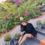 Digangana Suryavanshi Instagram - #Ad shop winterwear at great discount ⛄ #GetStyledWithAmazon Collab @mediatribein Goa India