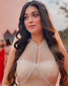 Digangana Suryavanshi Instagram - #DarareDil on 1st Feb! @saregama_official @rohanmehra @mame_khan @aditya_datt