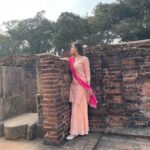 Digangana Suryavanshi Instagram – Precious memories for life, at the sun temple 🙏🏻 

Outfit by @ambraee_ Sun Temple Konark Odisha