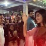 Digangana Suryavanshi Instagram - Aap sabhi ko navratri ki dheer sari shubhkamnaye 🙏🏻Thank you Haripura for all the love ❤️ Outfit: @aishwarya_designstudio