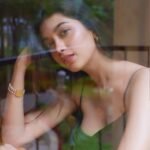 Digangana Suryavanshi Instagram - #AD #GetStyledWithAmazon Don't forget to check Amazon Great Freedom Sale for droolworthy offers.. hurry! Enjoy Shopping 🛍️ #linkinbio @mediatribein Stylist: @styledbyhenal Photographer: @harshd_photography Makeup: @makeupbyroshnibafna Hair: @makeupbyayehsa Outfit: @deetrunk Location: @theresortmumbai
