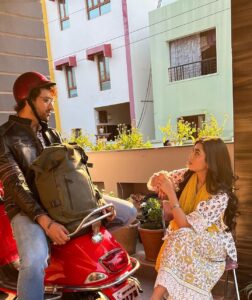 Digangana Suryavanshi Instagram - Candid fun moments 🥰🥰

#shootlife #friends #webshow