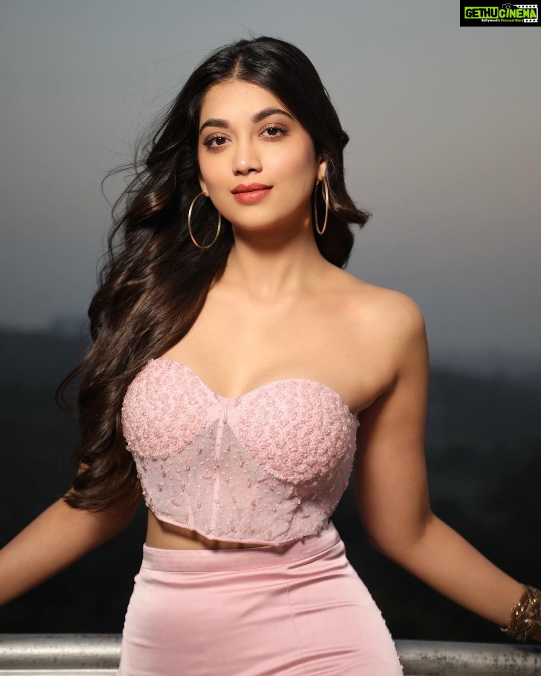 Digangana Suryavanshi - 27.3K Likes - Most Liked Instagram Photos