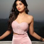 Digangana Suryavanshi Instagram - So basically the first picture is for people who have asked me if I wear fake lashes. I guess you can figure it out here that I don’t wear fake lashes. Haha Photographer - @akshayrathodphotography Makeup & Hair - @leenaofficials Outfit - @aarushi_av Team - @greenlight__media