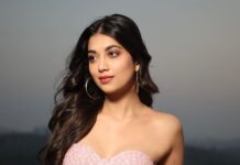 Digangana Suryavanshi Instagram - So basically the first picture is for people who have asked me if I wear fake lashes. I guess you can figure it out here that I don’t wear fake lashes. Haha Photographer - @akshayrathodphotography Makeup & Hair - @leenaofficials Outfit - @aarushi_av Team - @greenlight__media