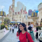 Digangana Suryavanshi Instagram - From a universal day ❤️ @howwhenwearclothing X @vblitzcommunications Universal Studios Singapore