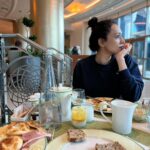 Dipannita Sharma Instagram - Reindeer lighting up the night skies , my drink of the trip ( ginger cinnamon latte ) , the laze daze mornings at breakfast … random favourite moments ♥️ @dilsheratwal #holidays #rasalkhaimah #uae #us #lamhe