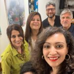 Dipannita Sharma Instagram - Mesmerising evening,amazing people ! Art, poetry , music … ♥️ @the.smita.show @suchitra.maskara @brainuse ( thank you for the pictures ) @thayilesque #artforthesoul #feelsright #itsthepeople