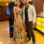 Dipannita Sharma Instagram - The trailer of #Maarich has crossed 10million + views ! Have you watched it yet … moments from the trailer launch with some of the people I absolutely adore … 🤍 Happy happppppyyyyy birthday @tusshark89 ! What super news on your special day !!! More power … #moments #memories #9thdecember Styled by : @jignasa_ Outfit : @geishadesigns Earrings : @elysianoworld