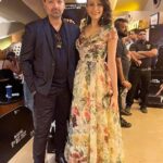 Dipannita Sharma Instagram - The trailer of #Maarich has crossed 10million + views ! Have you watched it yet … moments from the trailer launch with some of the people I absolutely adore … 🤍 Happy happppppyyyyy birthday @tusshark89 ! What super news on your special day !!! More power … #moments #memories #9thdecember Styled by : @jignasa_ Outfit : @geishadesigns Earrings : @elysianoworld