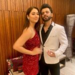 Disha Parmar Instagram - Disclaimer: People in these pictures are Very Sleepy 🥱😴 About Last Night 🫶🏻⚡️