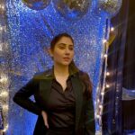 Disha Parmar Instagram - Women in Pant Suits is such a Vibe ✨💯😻 . . Camera Lady : @alefiakapadia