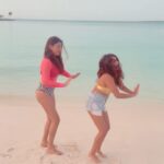 Disha Parmar Instagram - Getting Naughty for Balam ji in Maldives 🤪🏖 Love love this Track! @rahulvaidyarkv Show your Love , Make amazing reels doing the hook step & just get naughty 😈