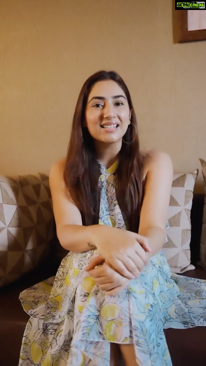 Disha Parmar Instagram - Heal don’t conceal with @nuawoman. Try their brand new Dark Spot Corrector Serum that has both science and sense. I am a fan of this product and their philosophy. Thank you for bringing a smile to my face Nua. Use my Code: 20DISHA to get 20% off. Order it abhi on nuawoman.com . . . #NuaWoman #ScienceWithSense #Skin #Skincare #SkincareRoutine #SkincareProducts #SelfCare