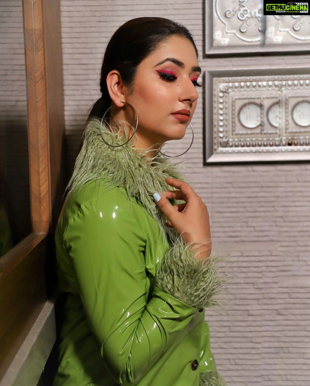 Disha Parmar Instagram - There’s always a Wild side to an innocent face! Just Saying! 📸 @aashkapatelphotographyy Styling: @styleitupbyaashna 💄 @monashairandbeauty 🧥 @dolce.clothing.in 👖 @tabeerindia @triptigoy