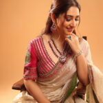 Disha Parmar Instagram - Desi Girl Forever! ☺️ Presenting @fablookmagazine calender shoot. Editor & Founder @milliarora7777 @ankkit.chadha2222 Styled by @milliarora7777 Outfit designer @jiviva_ Jewels @jewelartic Mua @makeupbytaneeshabansal Hair @amuthevar Shot by @shutterstrings