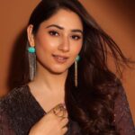 Disha Parmar Instagram - Presenting @fablookmagazine calender shoot. 💥🌈 Editor & Founder @milliarora7777 @ankkit.chadha2222 Styled by @milliarora7777 @mitushigupta Outfit designer @shaberryofficial Jewels @tanvigargstudio Mua @makeupbytaneeshabansal Hair @amuthevar Shot by @shutterstrings