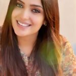 Divya Pillai Instagram - Soul full of sunshine 🔆 #sunshine #sunset #sunsetlovers #sun #sky #love #nature #photography #instagood #instagram #instamood