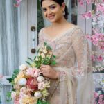 Divya Pillai Instagram – Bridal Outfit: @jeunemaree 🤍

MUA: @makeupartist_jyotibutola 🤍

Photography: @rejibhaskar_ 🤍

Video: @celestiamedia 
Editing: @ajitjess 

Decor: @st._martin_wedding_planners 
Bouquet: @azalea_wedding_gallery 

Venue: @town_not_far_away 

Concept &Styling: JeuneMaree Team

#bridalwear #bridalsarees #bridesofinstagram #bridesofindia #indianbride #beautiful #designersarees #fashionfashionphotography #fashiondesigner #fashionmodel #fashionista #designersarees #designerwear #kochi #jeunemaree #divyapillai #reelsoriginal #reels #reelsofinstagram #reelitfeelit #reelsindia #reelslovers #i̇nstagood